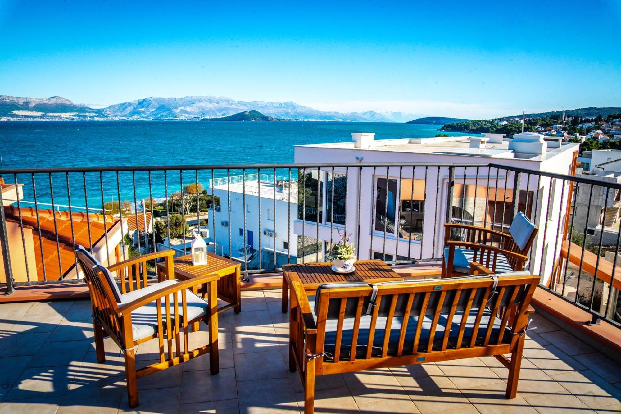 Apartamento Regina Del Mare Slatine Exterior foto