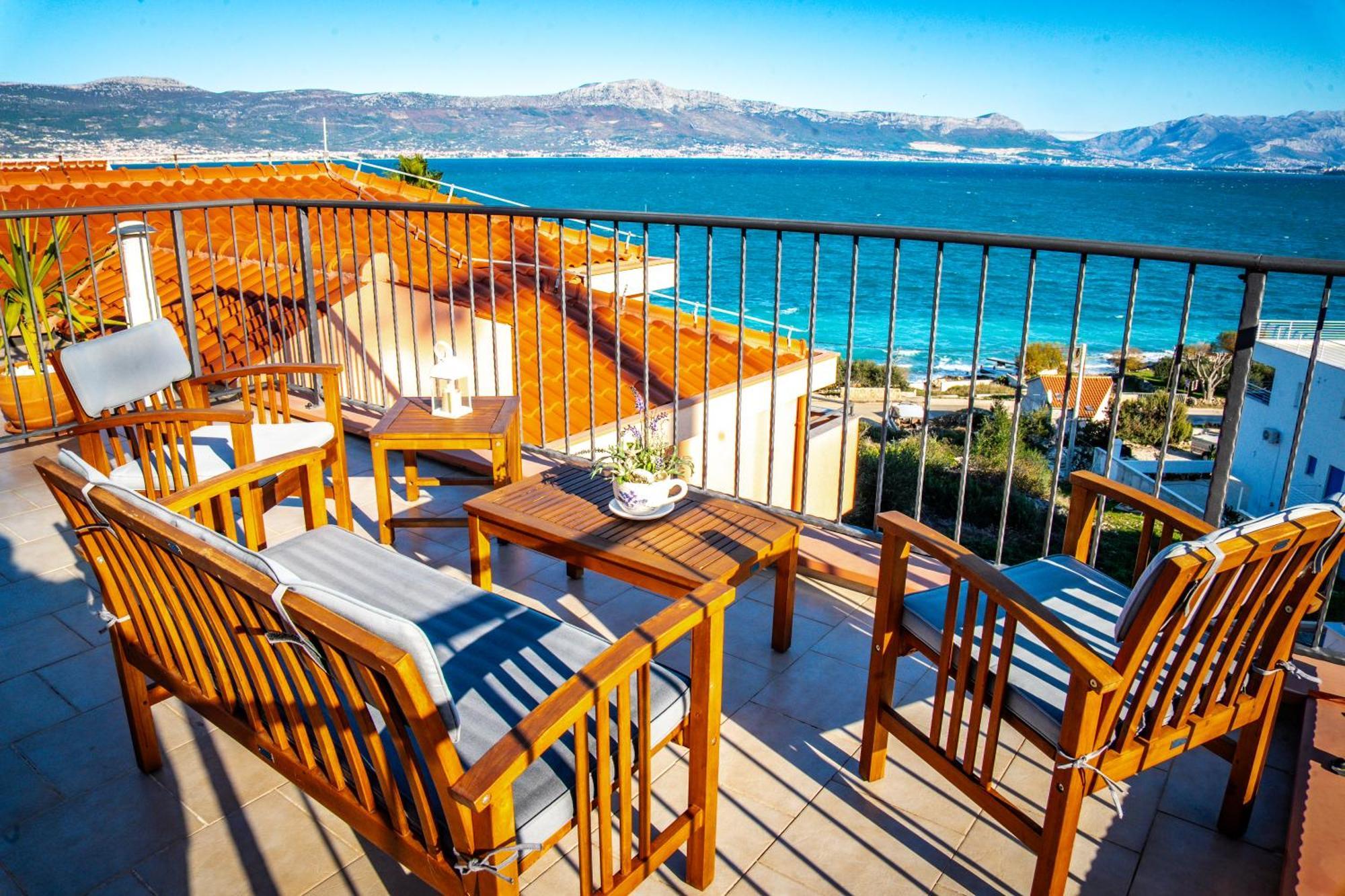 Apartamento Regina Del Mare Slatine Exterior foto