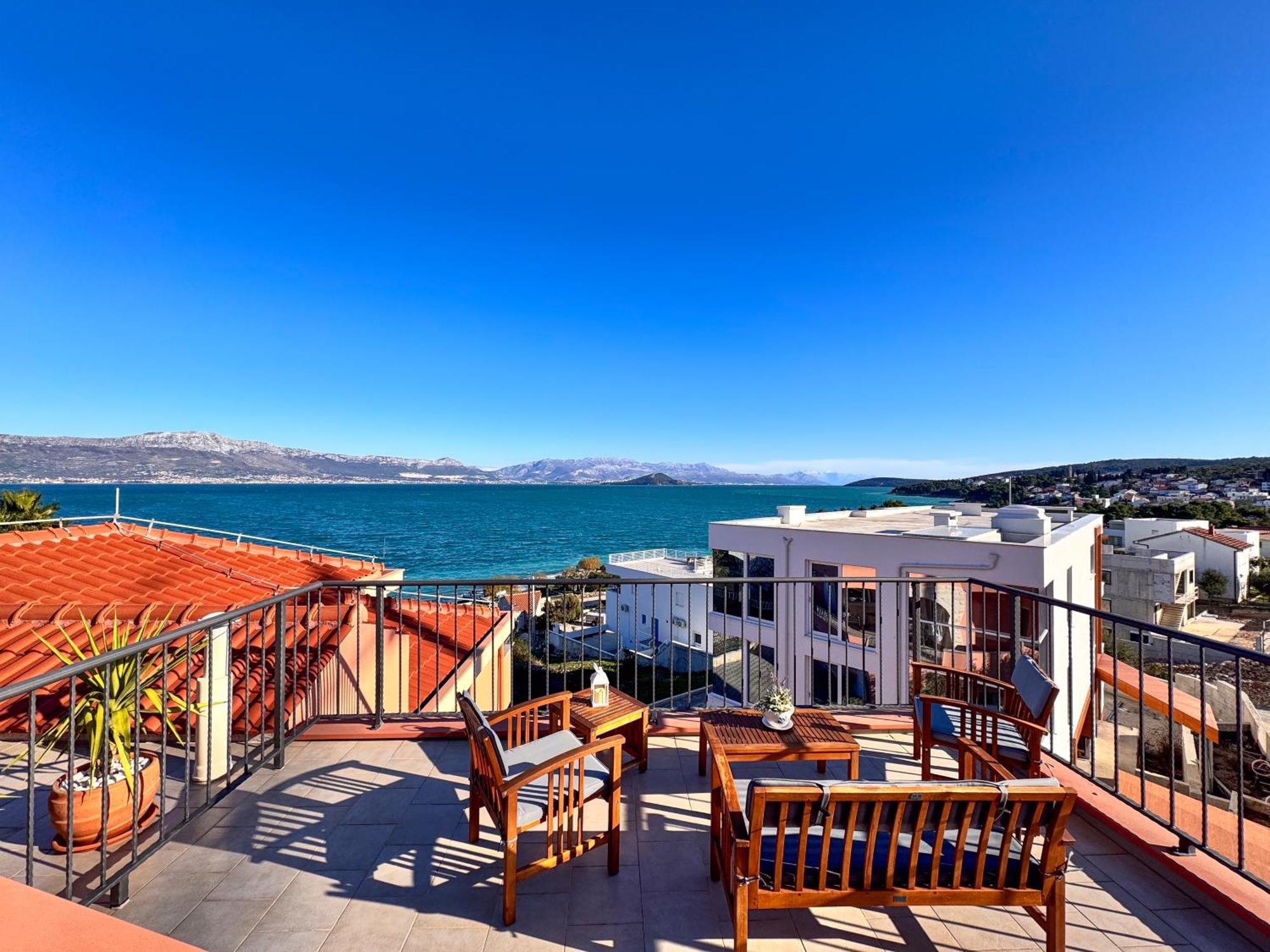 Apartamento Regina Del Mare Slatine Exterior foto