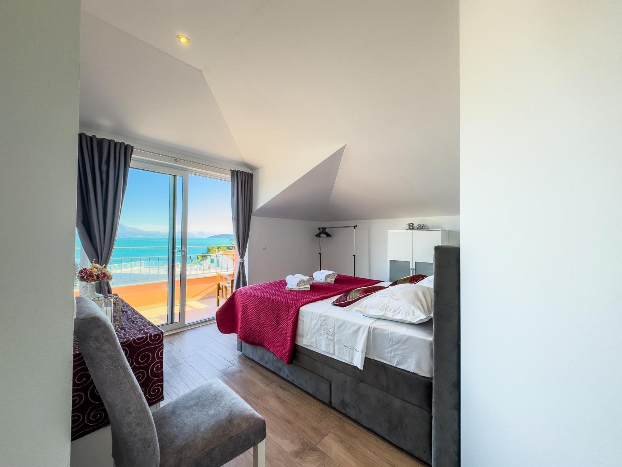 Apartamento Regina Del Mare Slatine Exterior foto