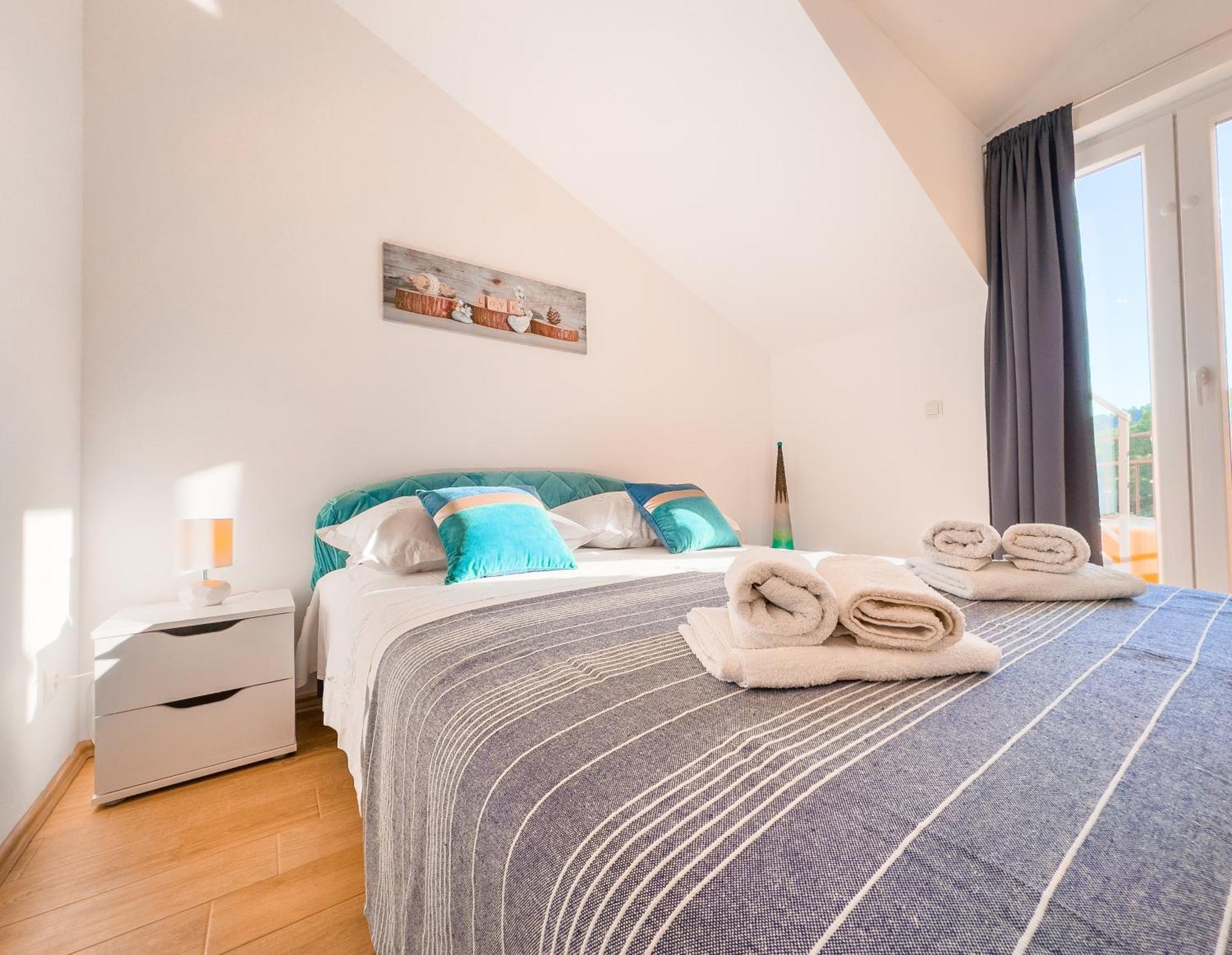Apartamento Regina Del Mare Slatine Exterior foto