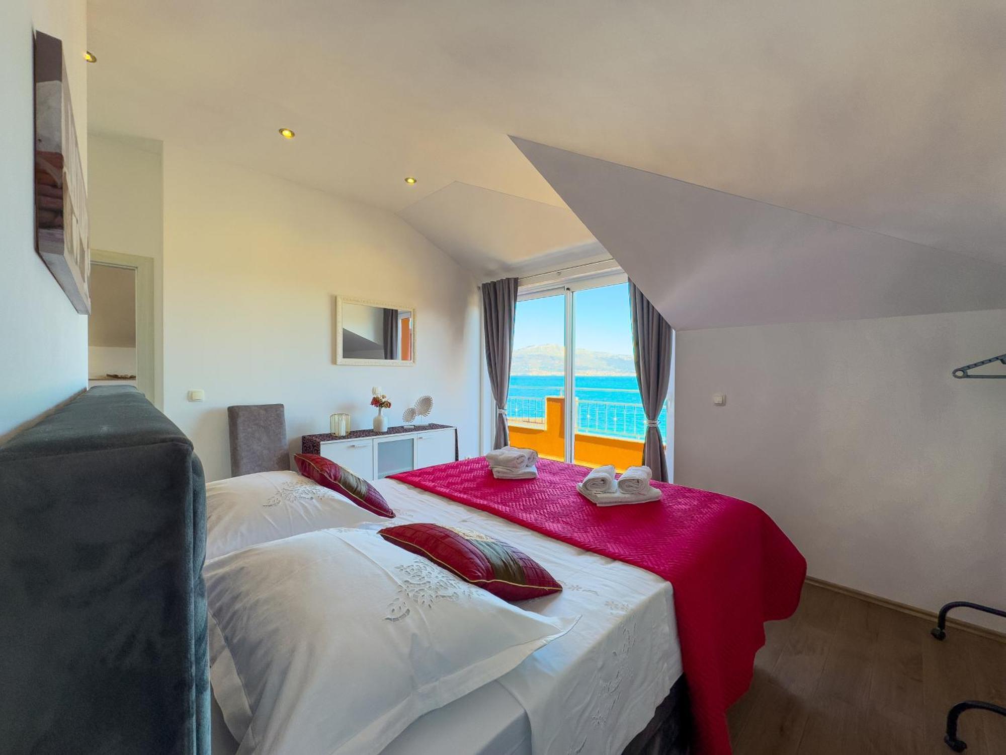 Apartamento Regina Del Mare Slatine Exterior foto