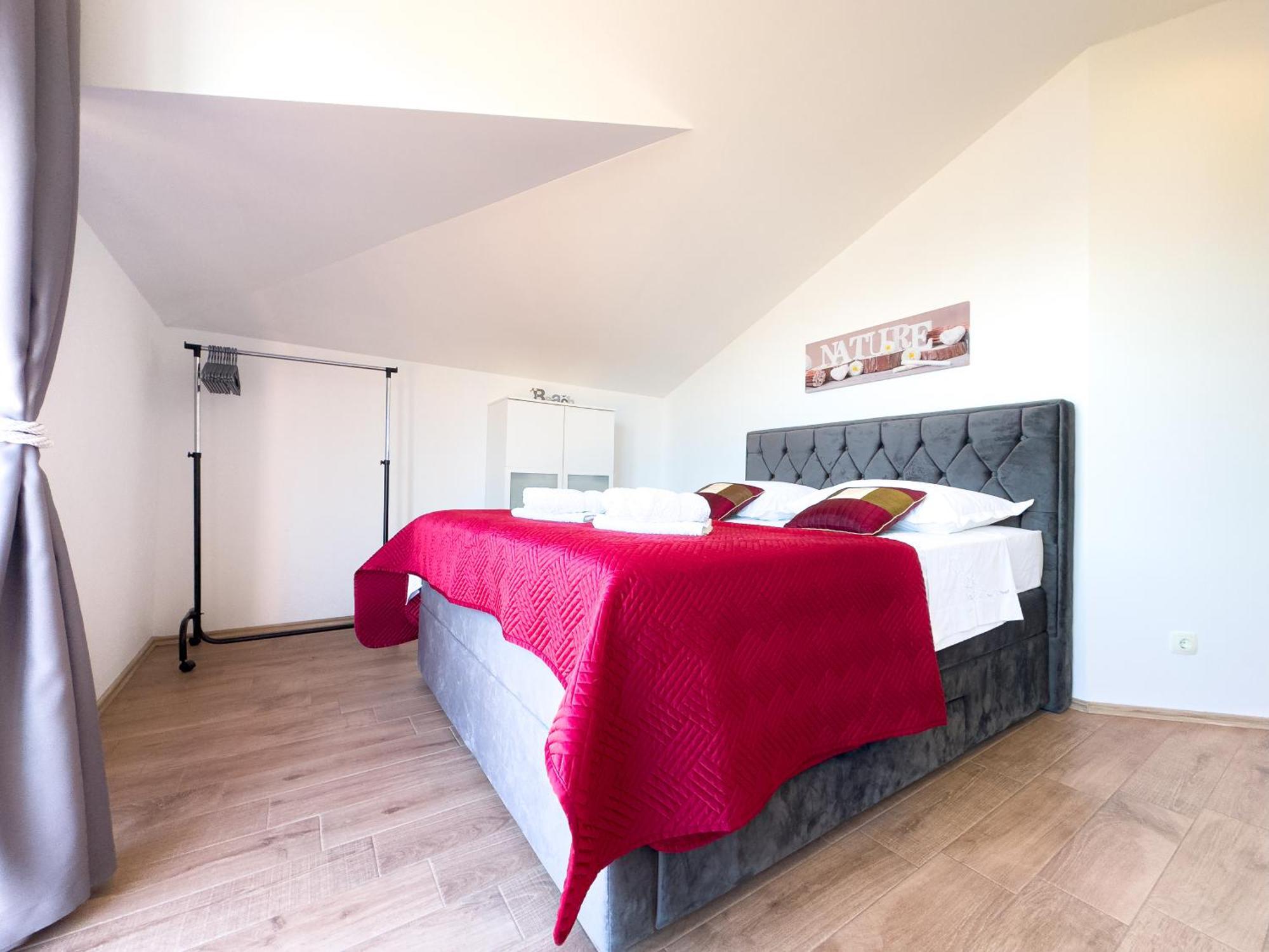 Apartamento Regina Del Mare Slatine Exterior foto