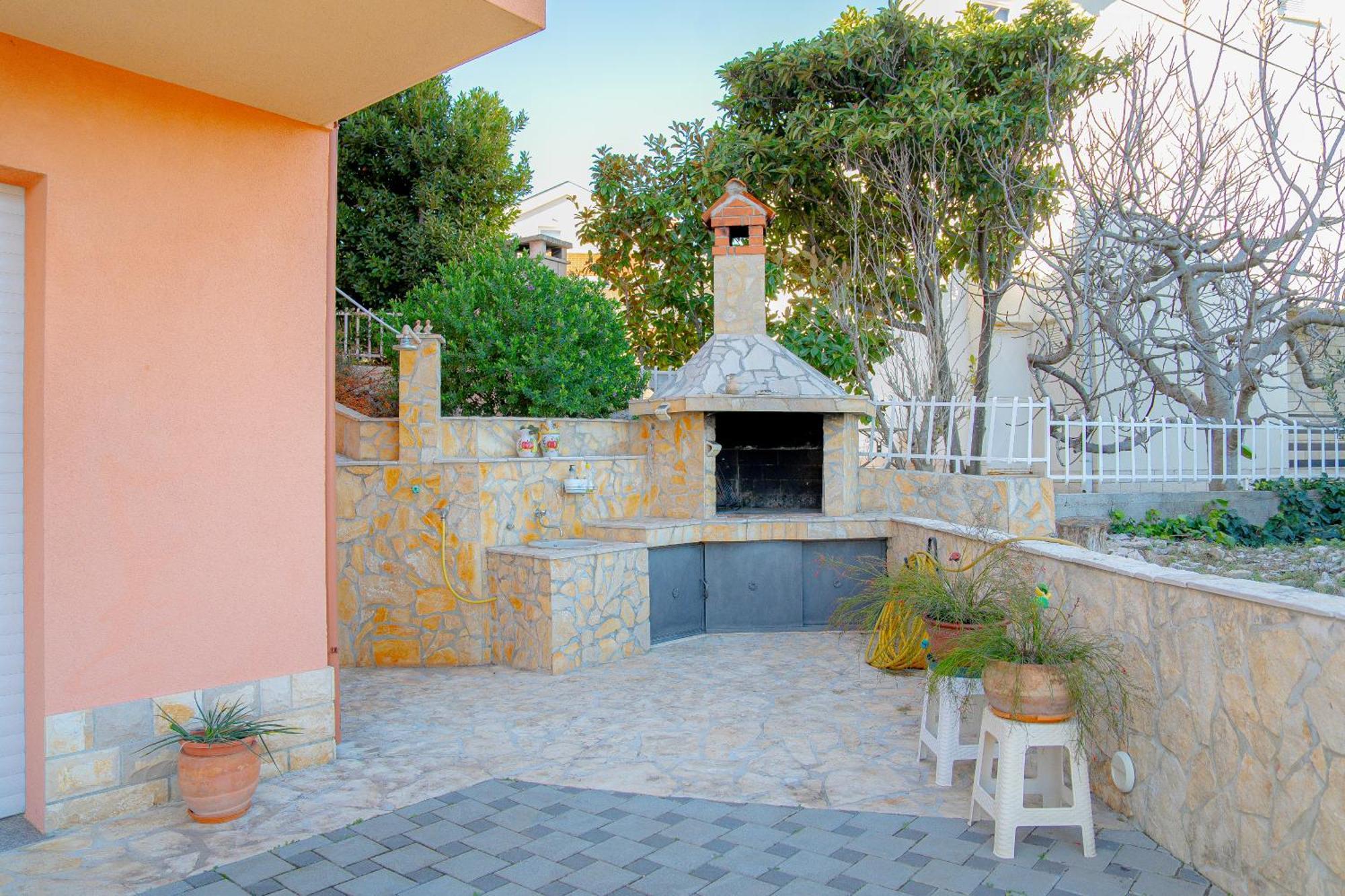 Apartamento Regina Del Mare Slatine Exterior foto