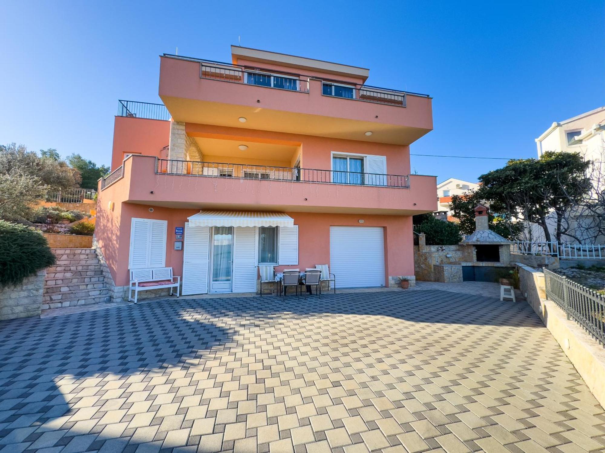 Apartamento Regina Del Mare Slatine Exterior foto